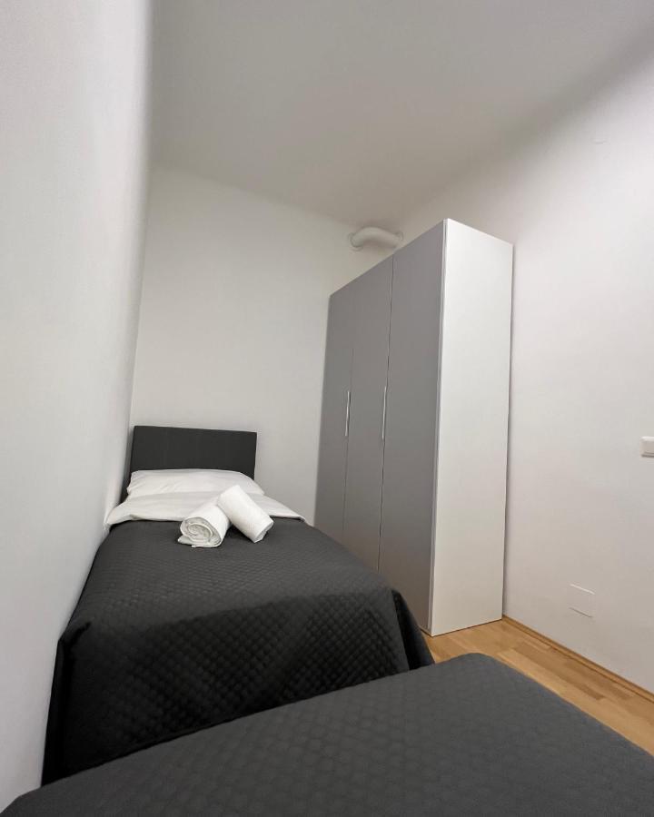 Appartement Modernes Juwel In Zentraler Lage à Vienne Extérieur photo